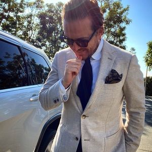 Meet your Posher, Derek